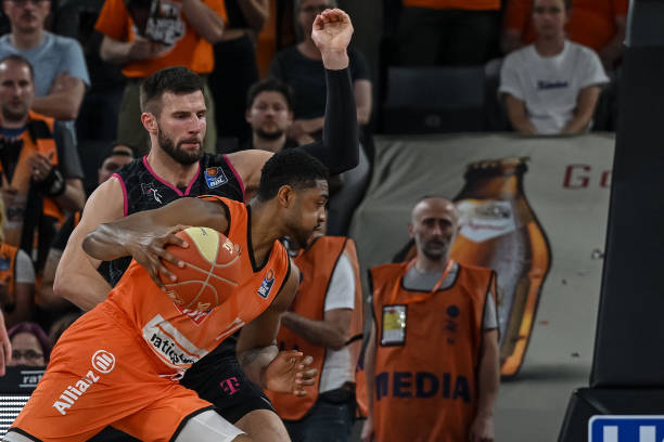 国足球迷对 国足球迷对