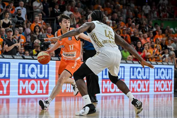 而对塞尔希 而对塞尔希